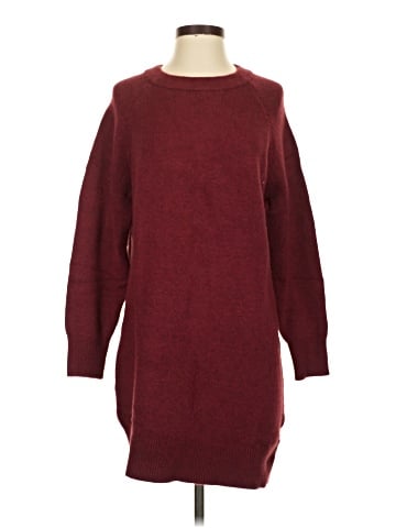 Old Navy Pullover Sweater (view 1)