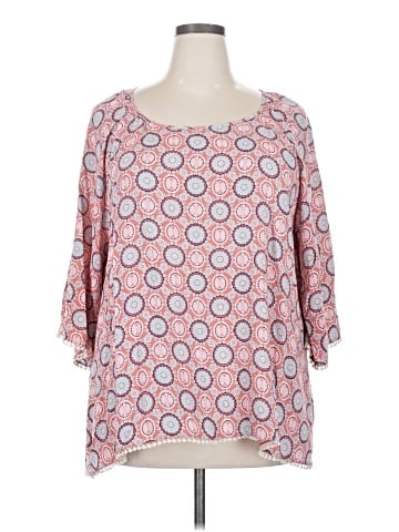 Eyeshadow 3/4 Sleeve Blouse (view 1)