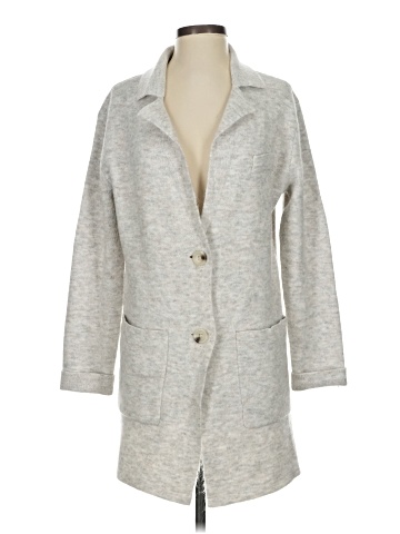 LINE Cardigan (view 1)
