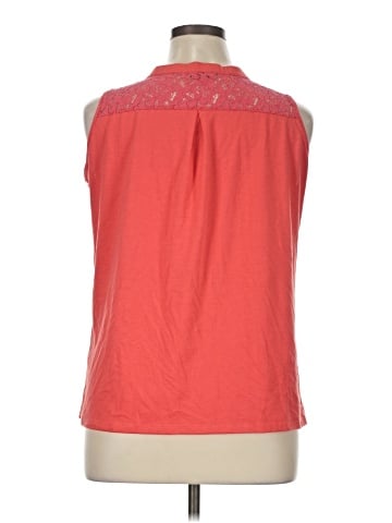 Daisy Fuentes Sleeveless T-Shirt (view 2)