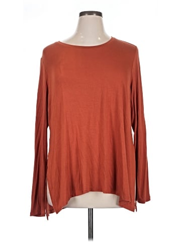LOGO by Lori Goldstein 3/4 Sleeve T-Shirt (view 1)