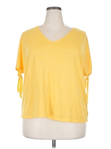 Kelly Renee Short Sleeve T-Shirt (view 1)