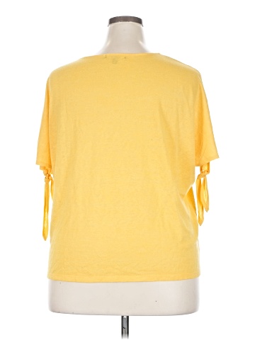 Kelly Renee Short Sleeve T-Shirt (view 2)