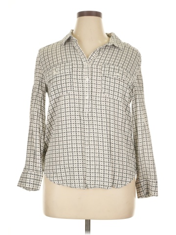 Liz Claiborne 3/4 Sleeve Button-Down Shirt (view 1)