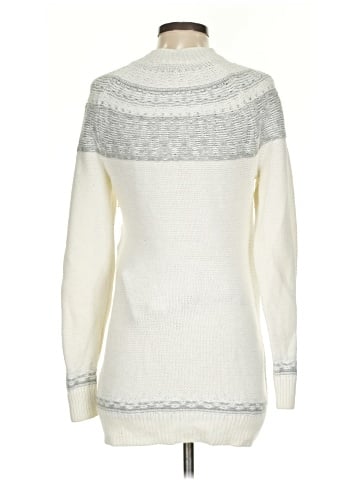 Gap - Maternity Turtleneck Sweater (view 2)