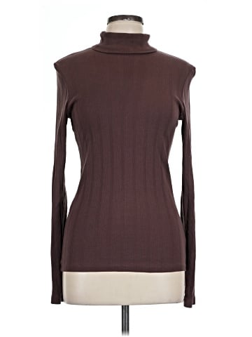 WVN. Long Sleeve Turtleneck (view 1)