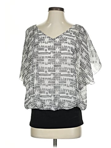 Thyme Short Sleeve Blouse (view 1)