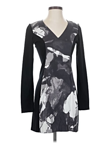 Under.Ligne by Doo.Ri Casual Dress (view 1)