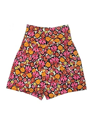 CAbi Shorts (view 2)