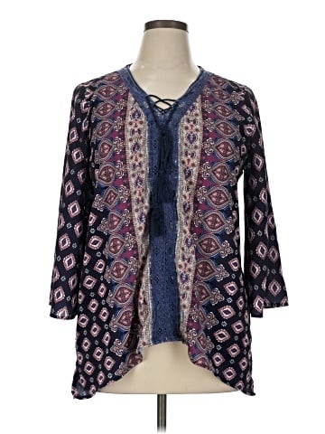 Weekend Suzanne Betro 3/4 Sleeve T-Shirt (view 1)