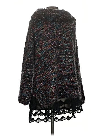 Ryu Poncho (view 2)