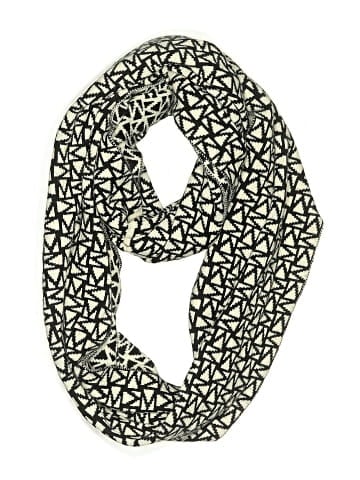 Reserved Scarf (view 1)