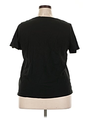 Time and Tru Short Sleeve T-Shirt (view 2)