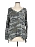 Maurices Camo Gray Pullover Sweater Size L - photo 1