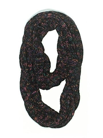 CC Scarf (view 1)