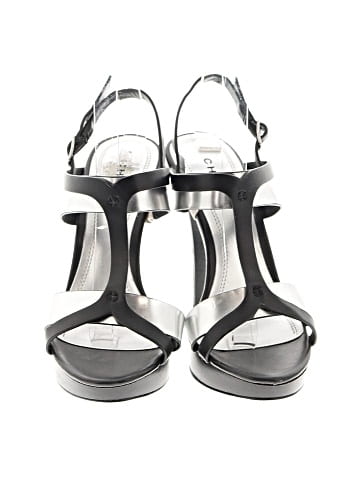 Chilis Sandals (view 2)