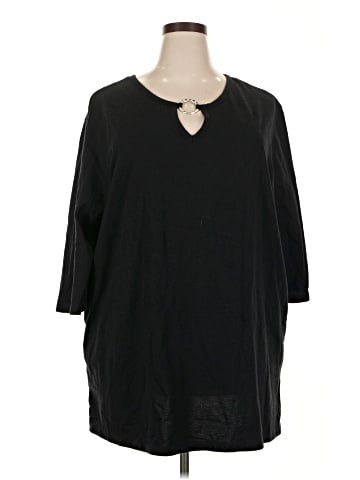 Liz & Me 3/4 Sleeve Top (view 1)
