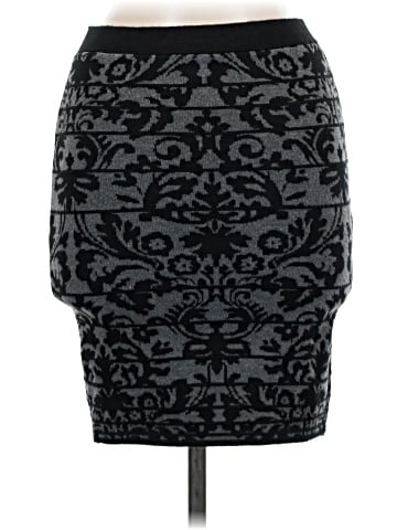 Forever 21 Casual Skirt (view 2)