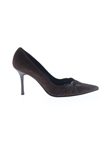 Richard Tyler Heels (view 1)