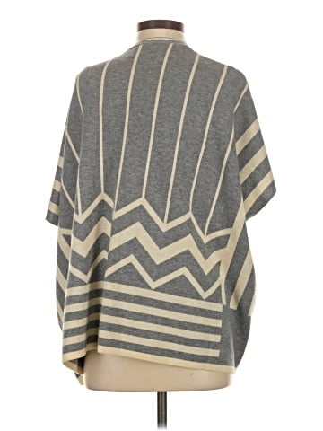 La Fee Verte Poncho (view 2)