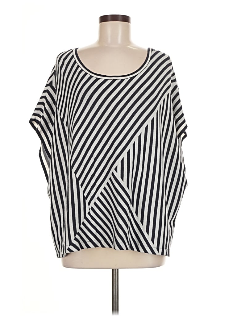 Pre-owned Cabi Poncho In Black