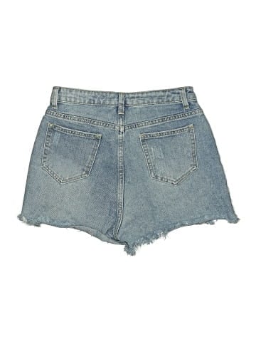 PrettyLittleThing Denim Shorts (view 2)