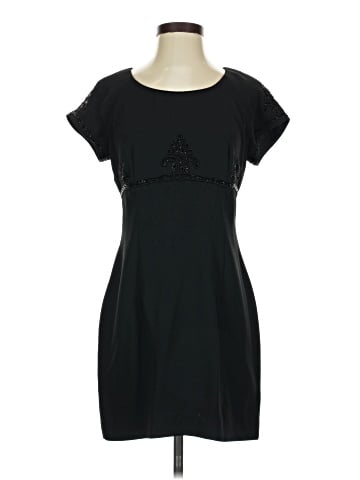 Donna Morgan Casual Dress (view 1)