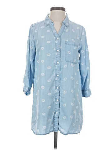Khakis & Co 3/4 Sleeve Button-Down Shirt (view 1)