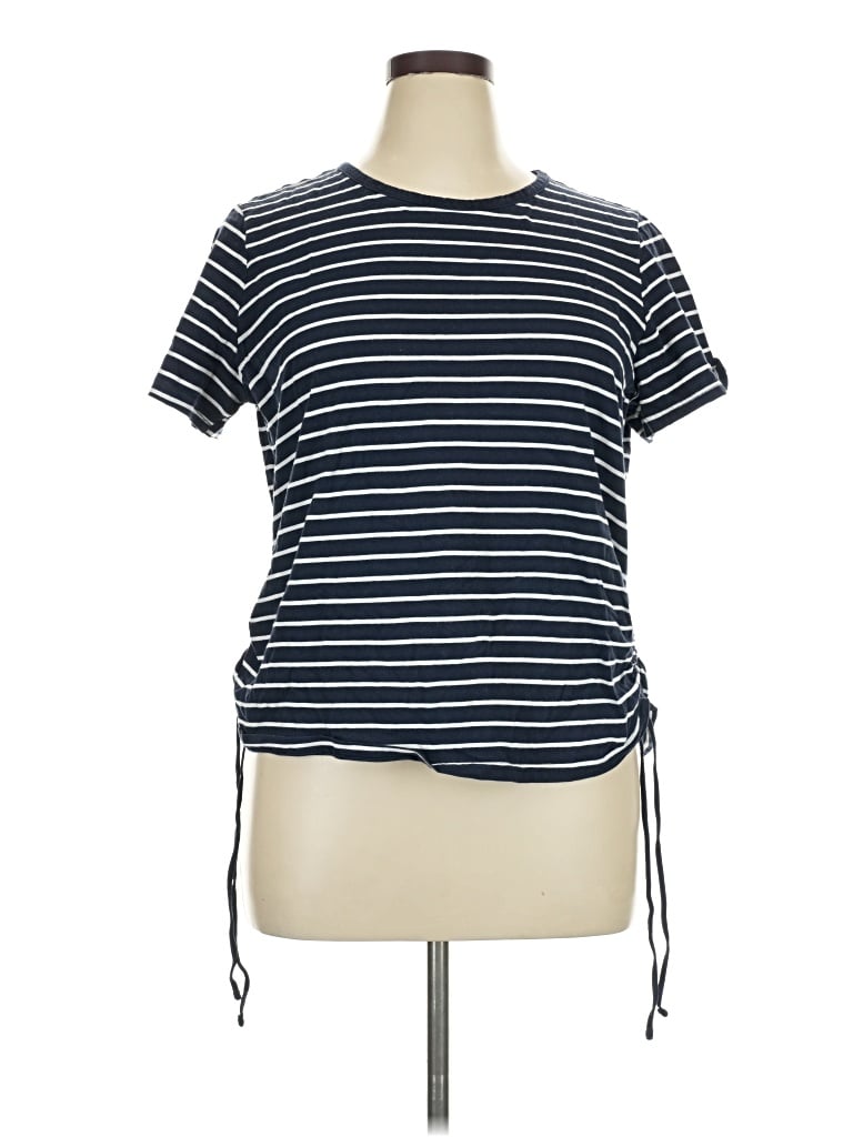 Pre-owned Time And Tru Short Sleeve T-shirt In Blue