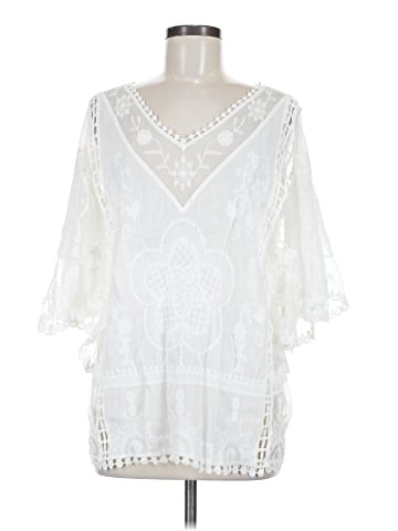 Kindred 3/4 Sleeve Blouse (view 1)