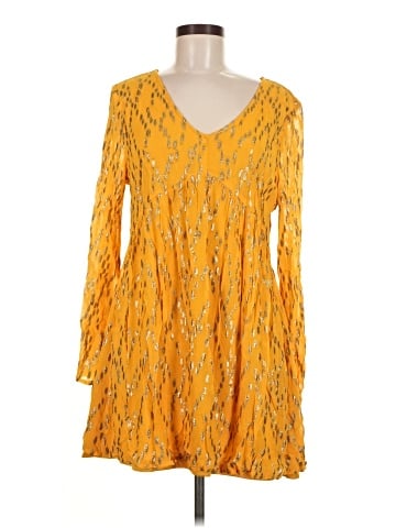 En Creme Casual Dress (view 1)