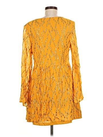 En Creme Casual Dress (view 2)