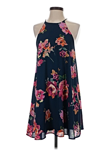 Everly Casual Dress (view 1)