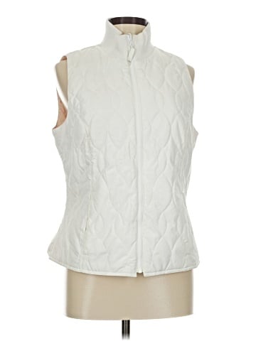 Devon & Jones Vest (view 1)