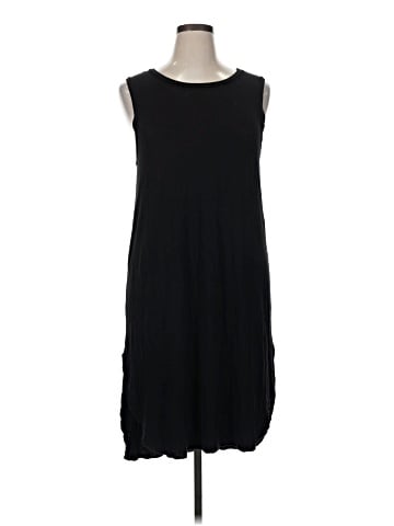 Lyss Loo Casual Dress (view 1)