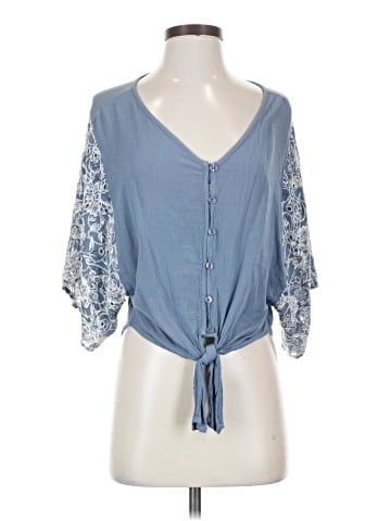 Harper 3/4 Sleeve Blouse (view 1)