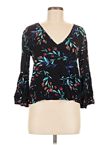 Jaase 3/4 Sleeve Blouse (view 1)