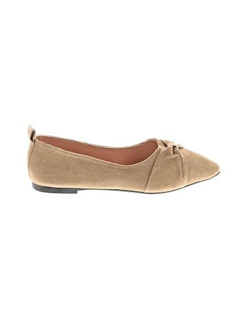Unbranded Flats (view 1)