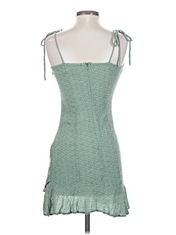 Forever 21 Cocktail Dress (view 2)