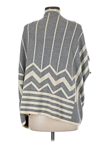 La Fee Verte Poncho (view 2)