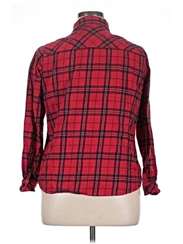Legendary Whitetails Long Sleeve Button-Down Shirt (view 2)