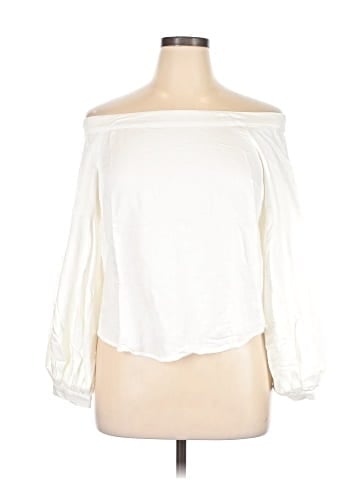 Floreat 3/4 Sleeve Blouse (view 1)
