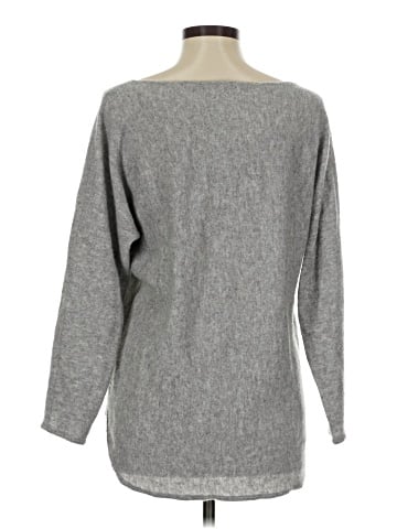 Gentle Herd Cashmere Pullover Sweater (view 2)