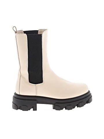 Steve Madden Boots (view 1)