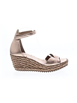 Pedro Garcia Wedges