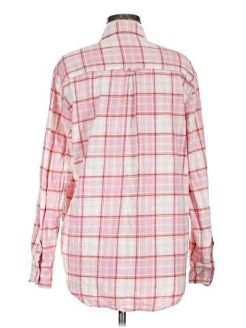 Old Navy Long Sleeve Button-Down Shirt (view 2)
