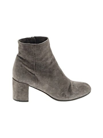 Vince. Ankle Boots (view 1)