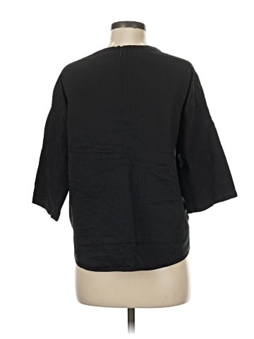 Lululemon Athletica 3/4 Sleeve T-Shirt (view 2)
