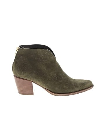 Vince. Ankle Boots (view 1)