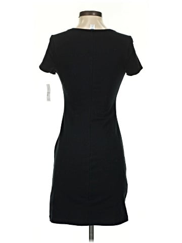 Old Navy Casual Dress (view 2)